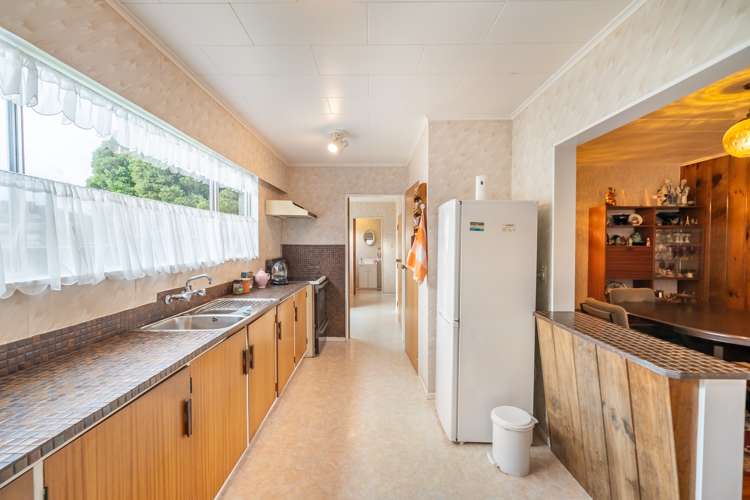 75 California Drive Totara Park_23