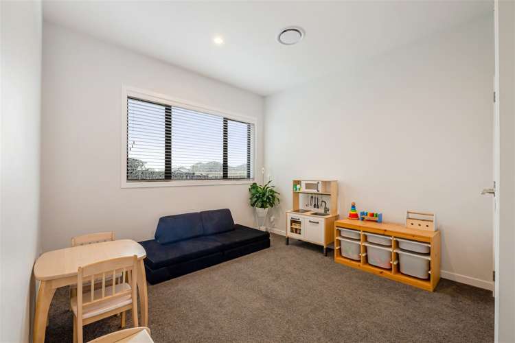 43 Siren Street Wainui_17