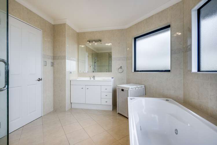 2 The Croft Havelock North_20