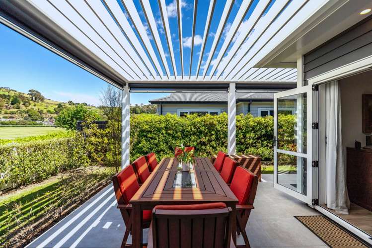 55 Kent Terrace Taradale_11