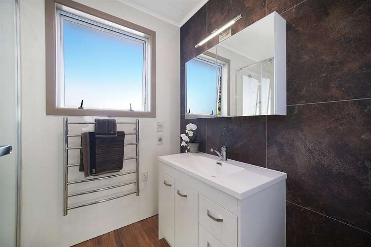 17 Andrew Road Howick_15