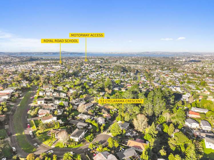 53 Cyclarama Crescent Massey_28