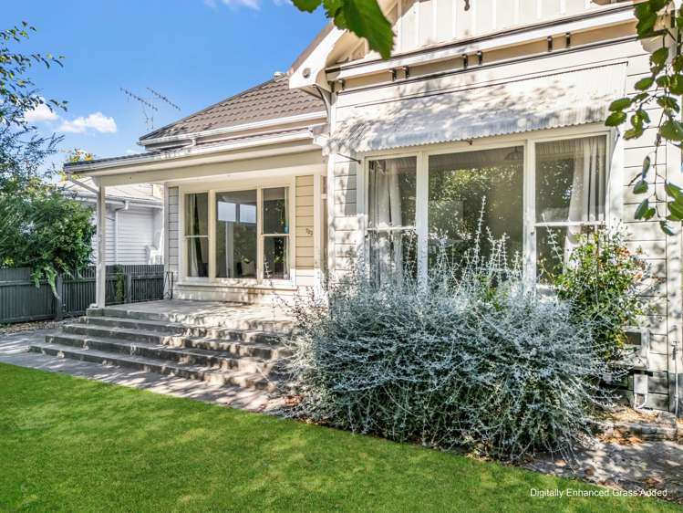 702 Avenue Road West Saint Leonards_32