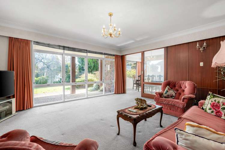 10 Delamare Road_2