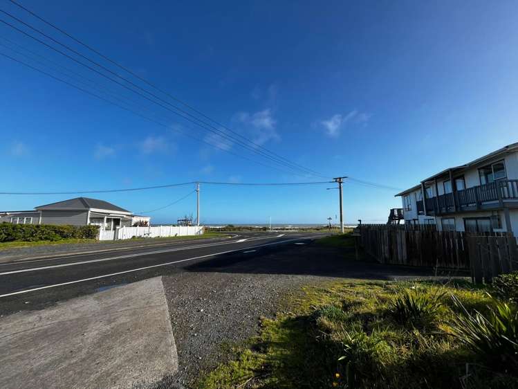 B/4 Rangiuru Road Ōtaki Beach_20