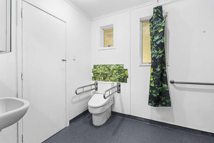 82 Strange Street Waitara_17