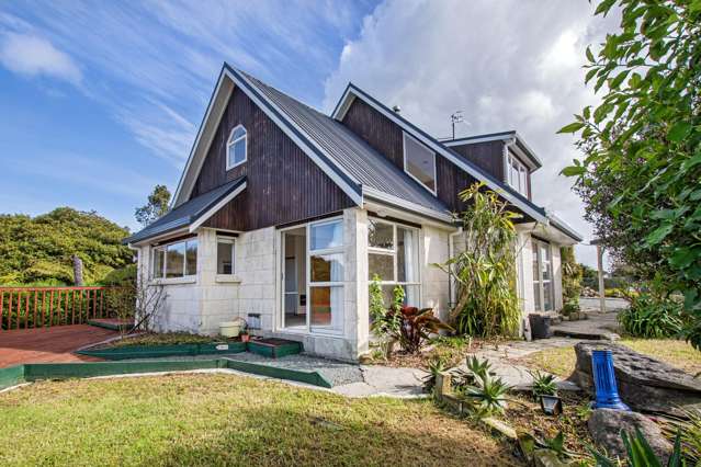 Water and bush views + large family home