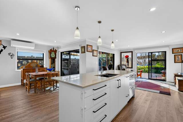 1 Garth Ross Lane Karaka_1