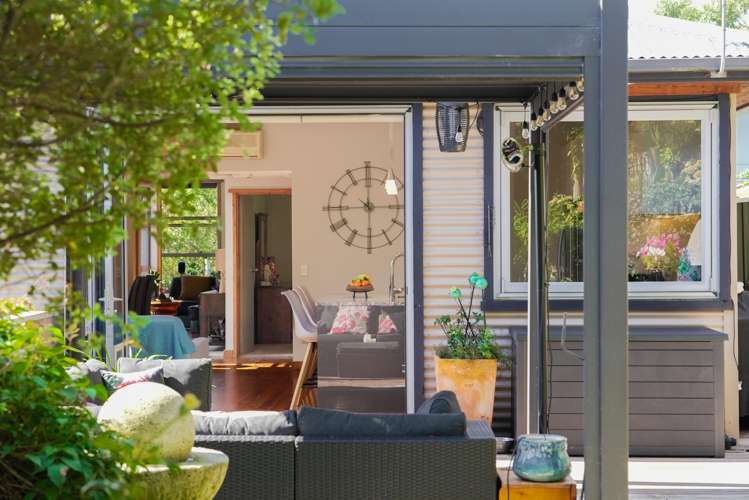 32 Lorna Irene Drive Raumati South_11