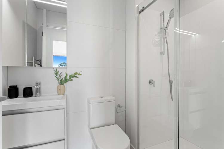 6 Rauroa Lane Hobsonville_8