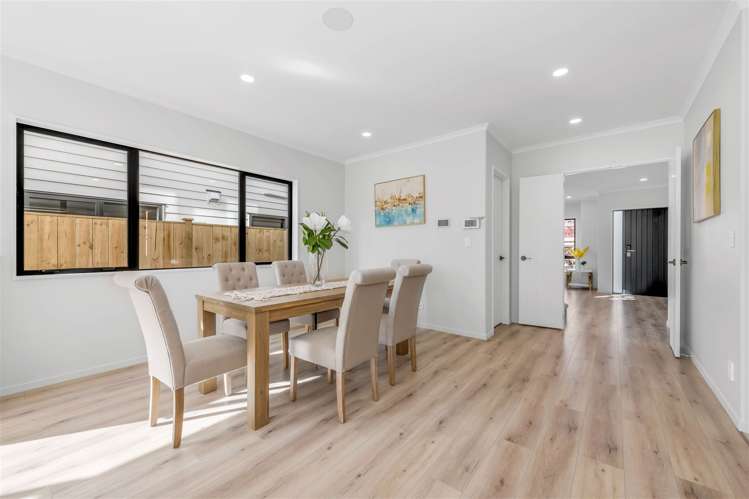 9 Tullymore Drive Flat Bush_5