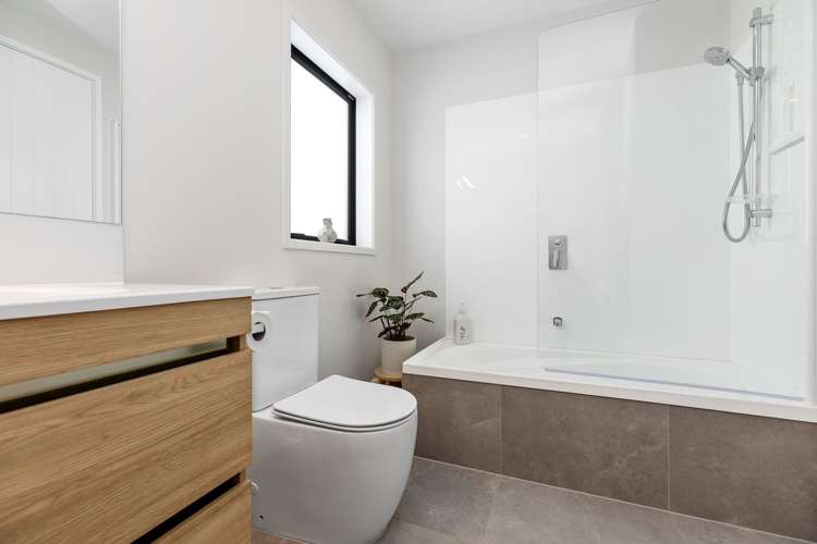 37 Tangaroa Place Poike_14