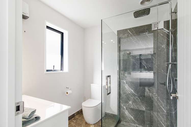 2 Fisher Place Glenwood_2