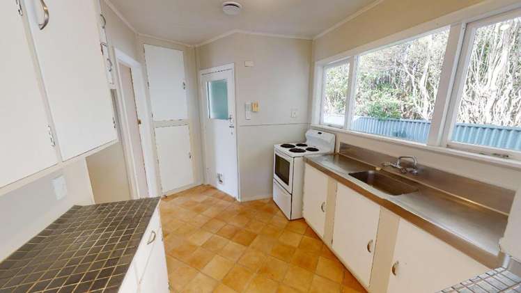 98 Highbury Avenue Highbury_3
