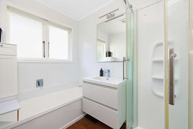 5 Waikite Way Welcome Bay_11