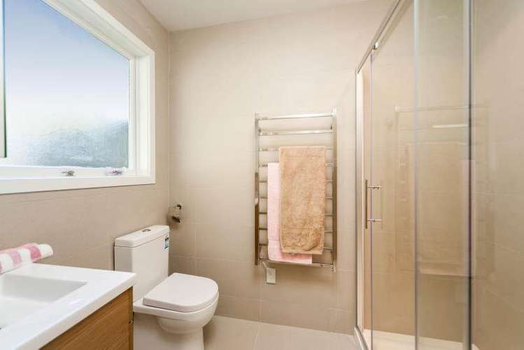 4/10A Maclaurin Street Blockhouse Bay_4