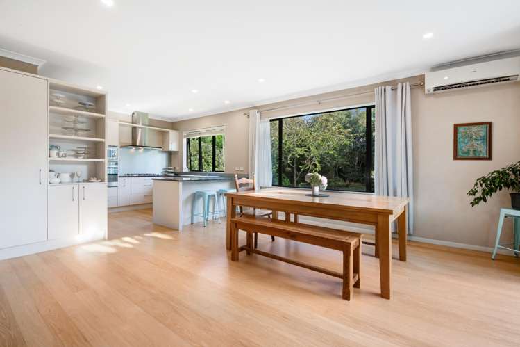 22 Bur Oak Terrace Schnapper Rock_7