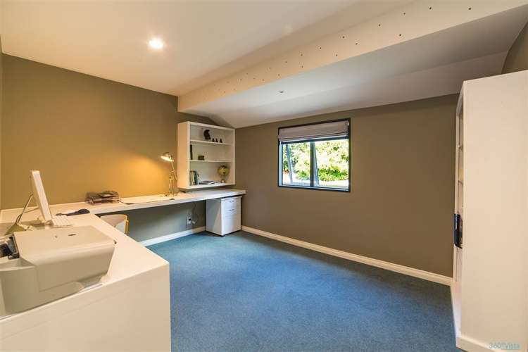 2 Balmoral Drive Kelvin Heights_14