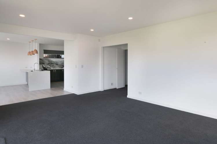 6 Satchell Way Kaiwharawhara_6