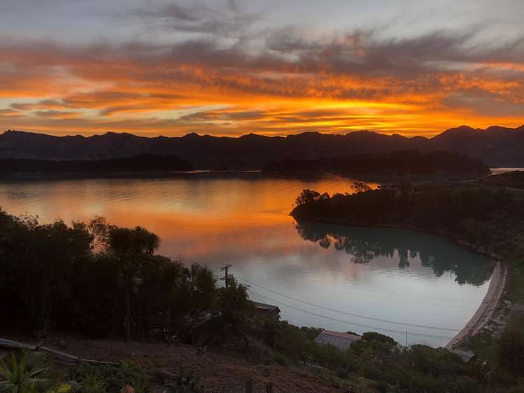 326 and 328 Marine Drive Charteris Bay_11