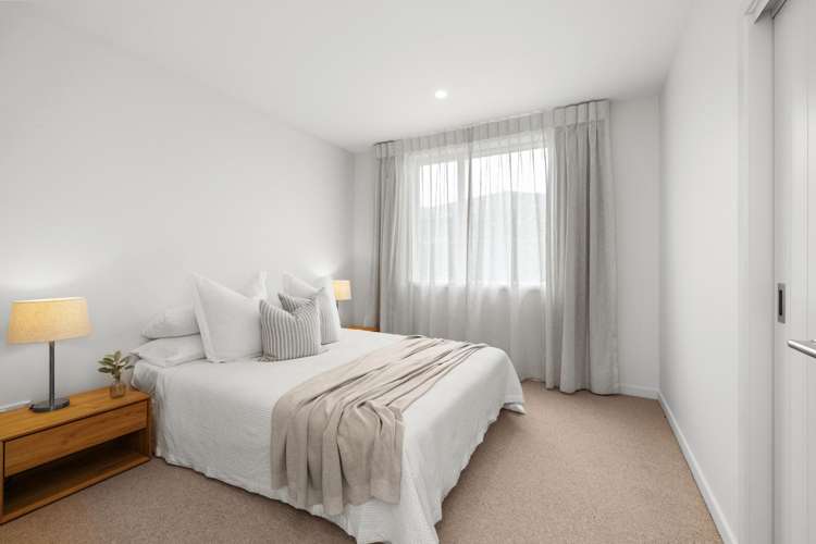 12A West Place Greenmeadows_12