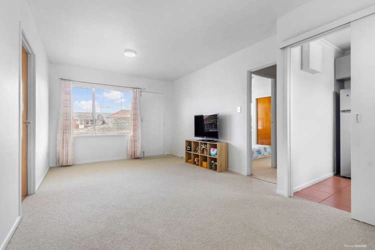1/6 Eden View Road Sandringham_0