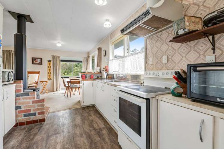 27 Hand Road Helensville_14