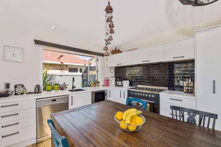 115 Henderson Valley Road Henderson_11