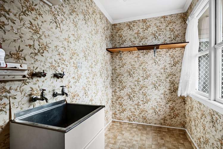 18 Leon Place Waitara_16