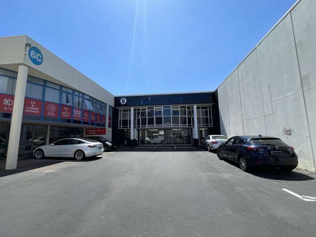 Functional Wairau Warehouse 523sqm