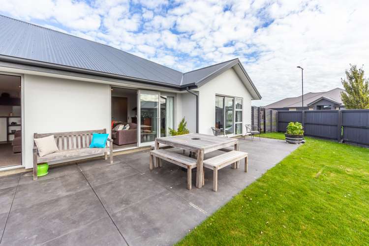 8 Doncaster Avenue Lincoln_23