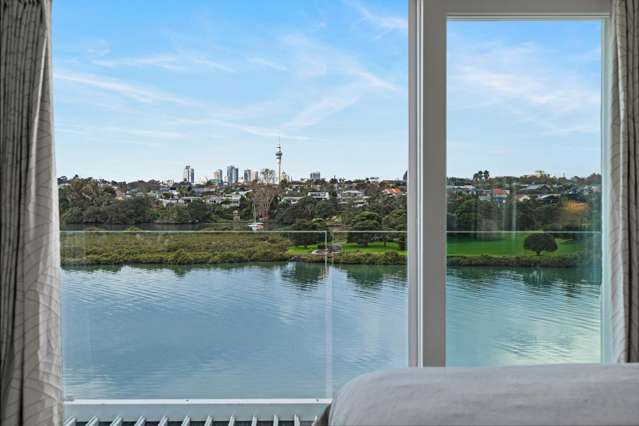 An exceptional, premium, waterside opportunity.