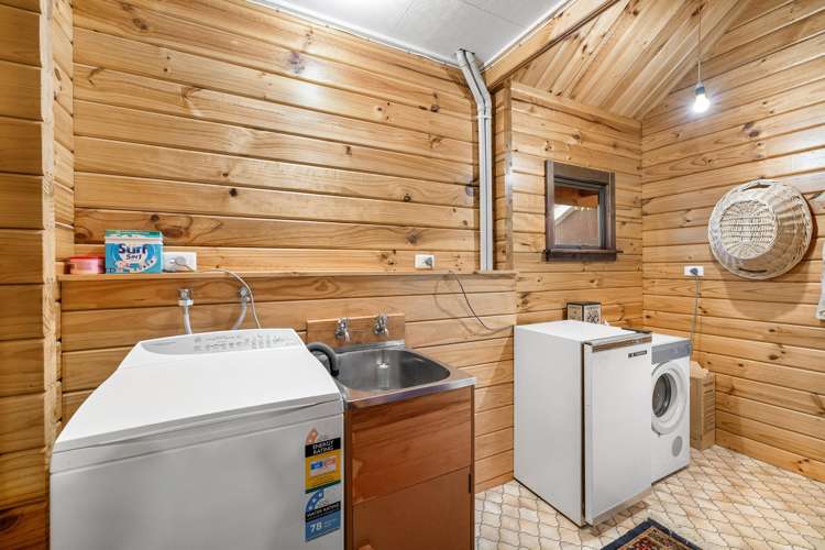 28 & 30 Trelissick Loop Castle Hill_19