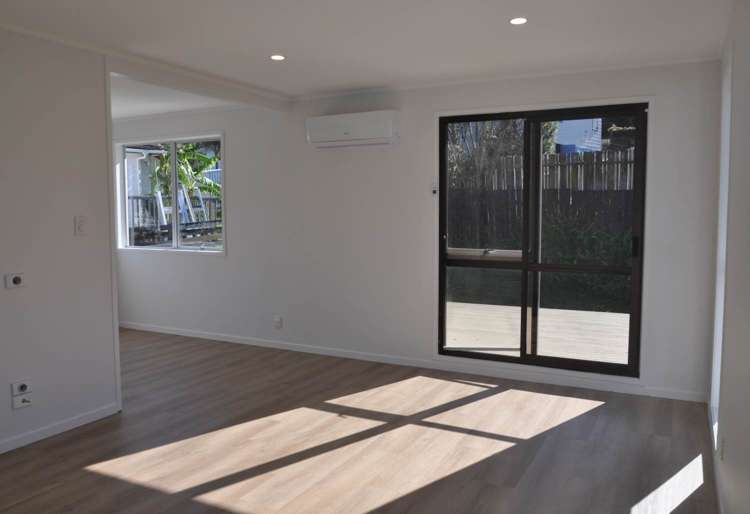 81 Glenvar Road Torbay_4