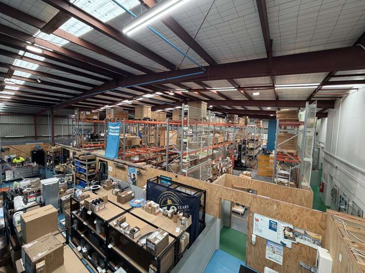 8 George Bourke Drive Mt Wellington_4