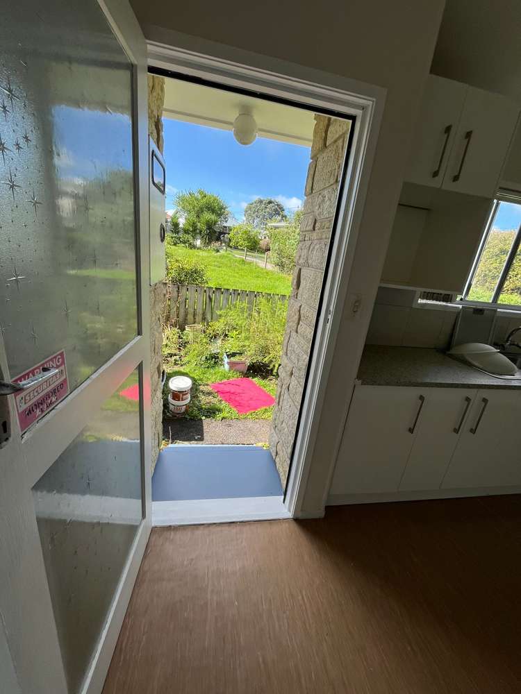 2/55A STAMFORD PARK ROAD Mount Roskill_14