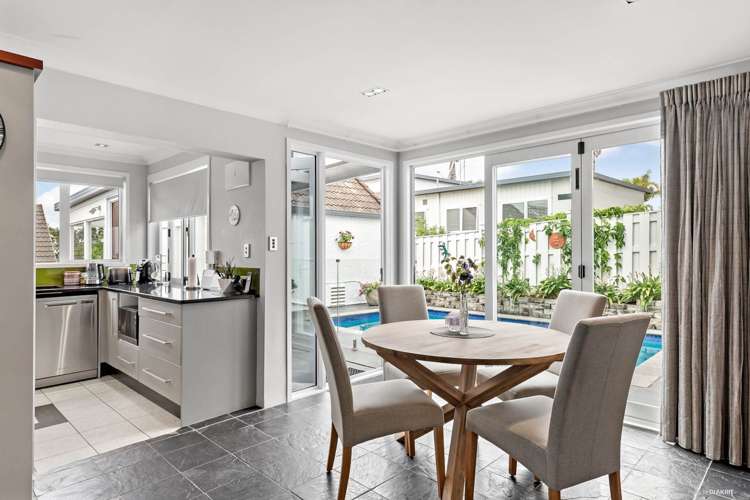 4/74 Kitchener Road Milford_4