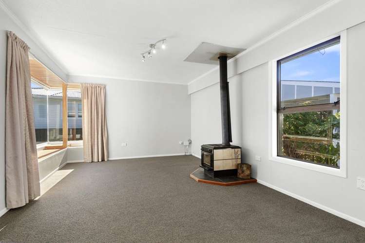 26 Momona Street Wainuiomata_7