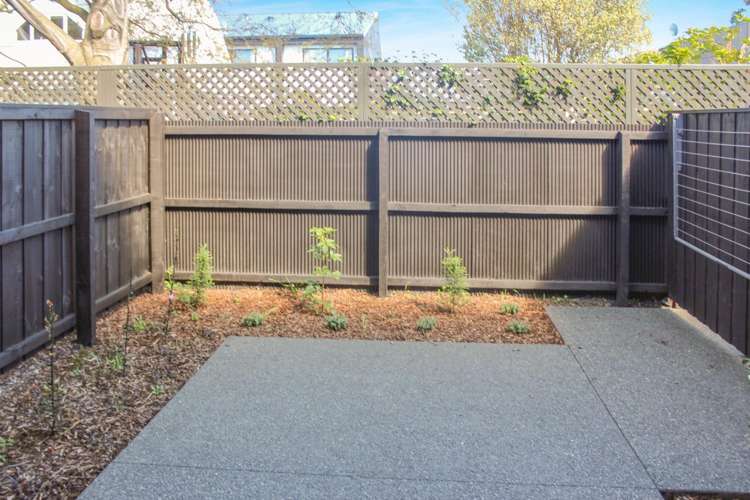 6/306 Worcester Street 1419_9