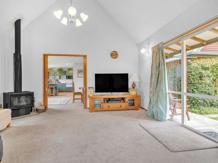 87 Halkett Road West Melton_11