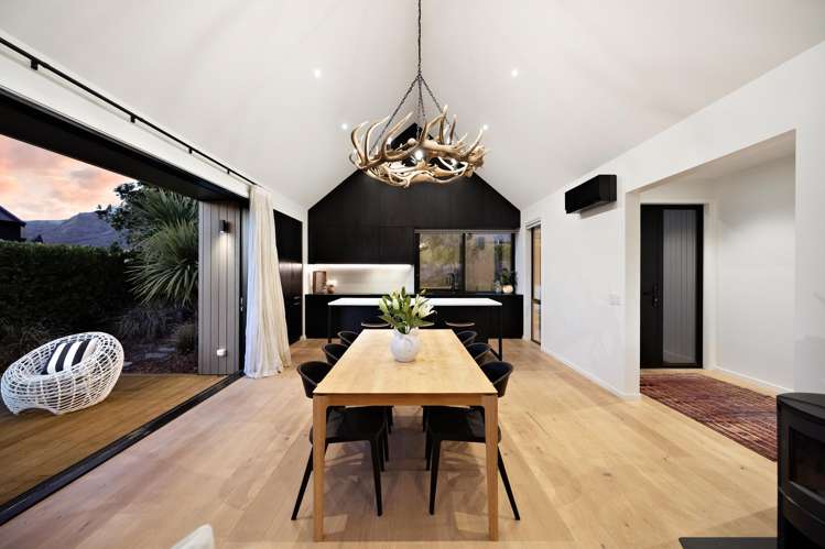 1 Wanderer Lane Jacks Point_32