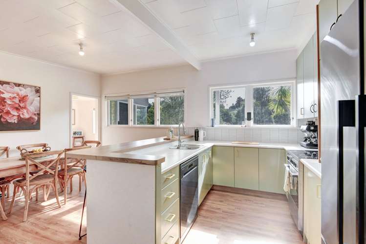 21 Virginia Heights Otamatea_9