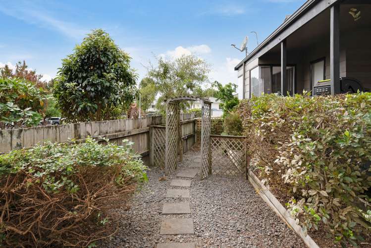 11 Blomfield Street Pukehangi_15