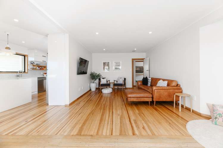 30 Mason Street New Lynn_10