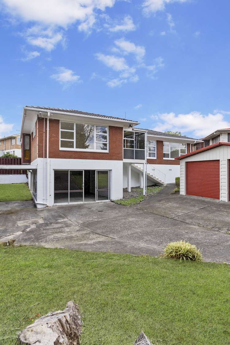 176 Edmonton Road Te Atatu South_31