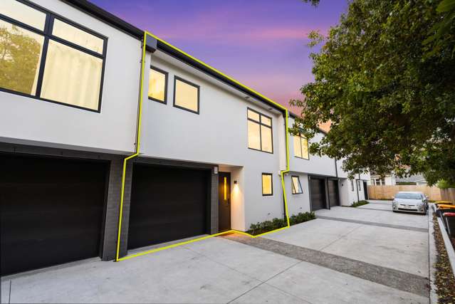 Brand New Home with Internal-Access Garage