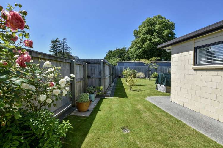 9 Ashmore Park Road Carterton_20