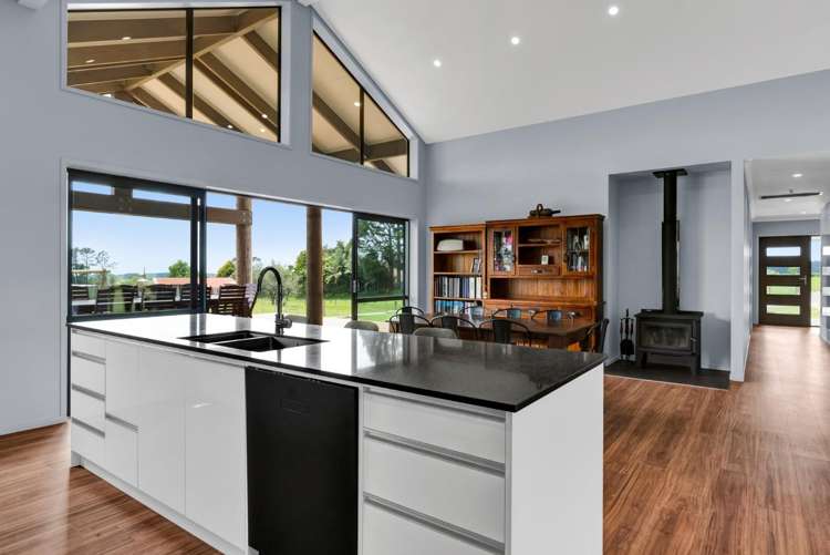 1270 Mangorei Road 10844_2