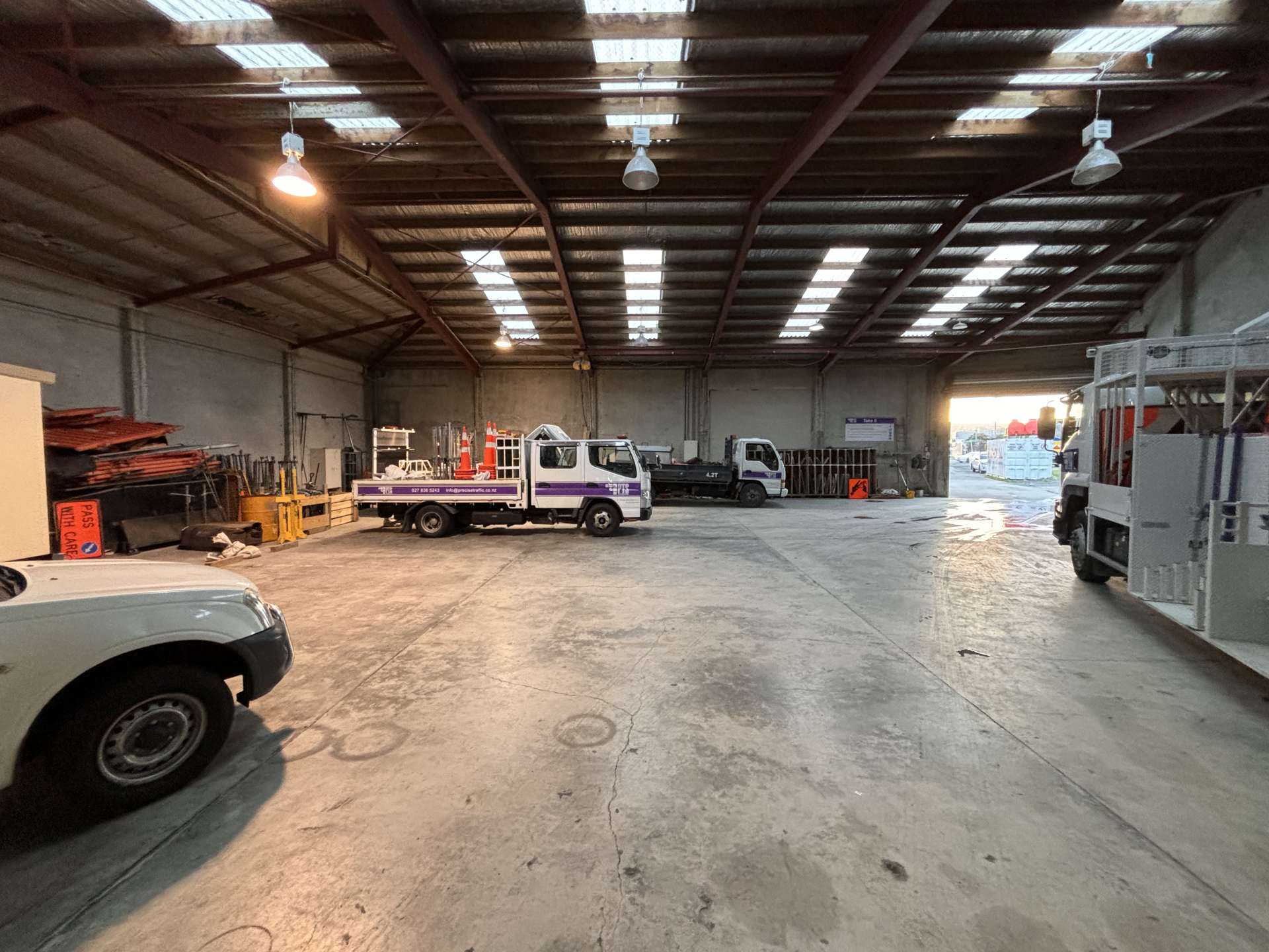 4/162 Gracefield Road Gracefield_0