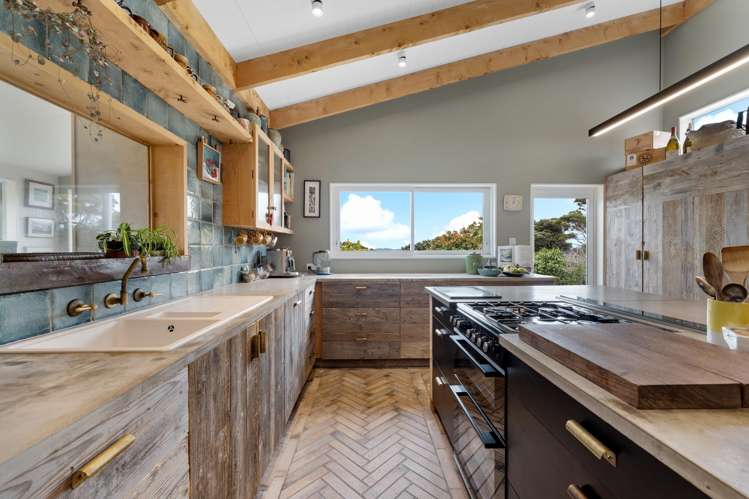 236 Kiwitahi Road Helensville_19